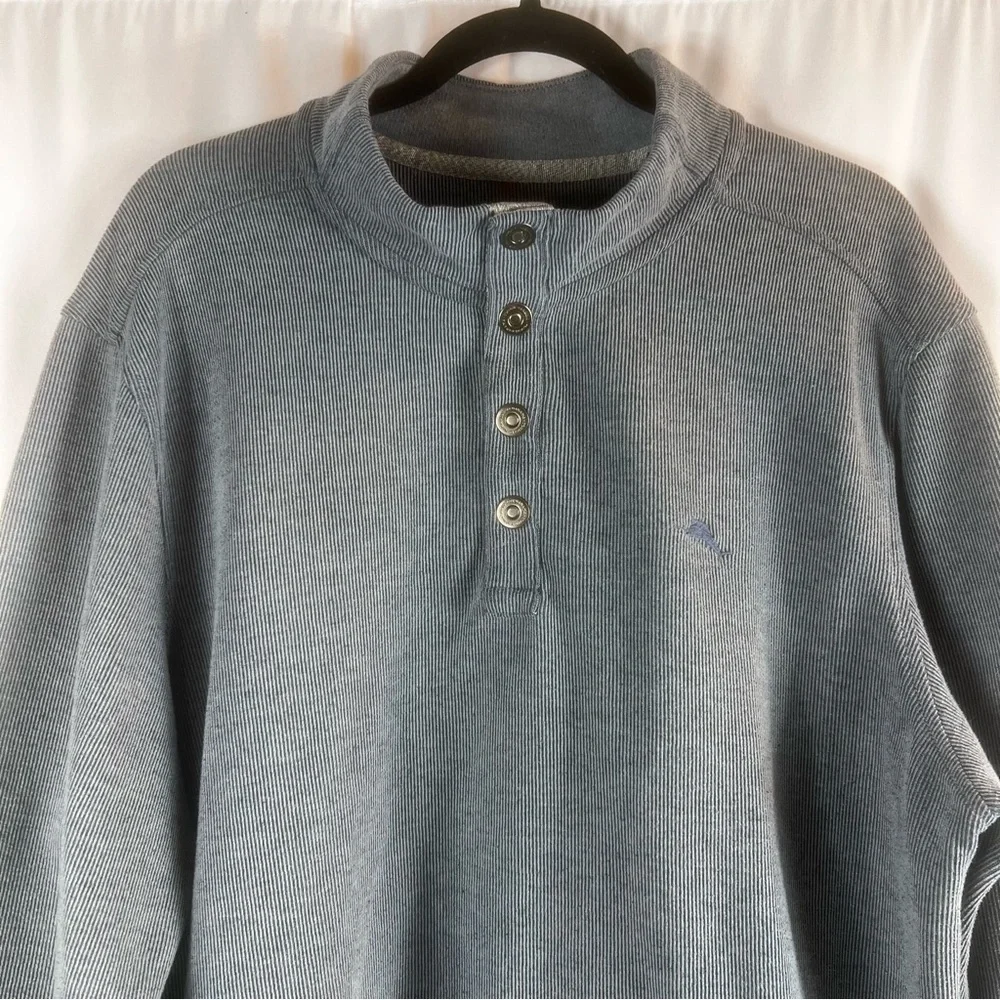 Tommy Bahama Men's Mock Neck 1/4 Snap Pullover. Size:XL  Blue/gray